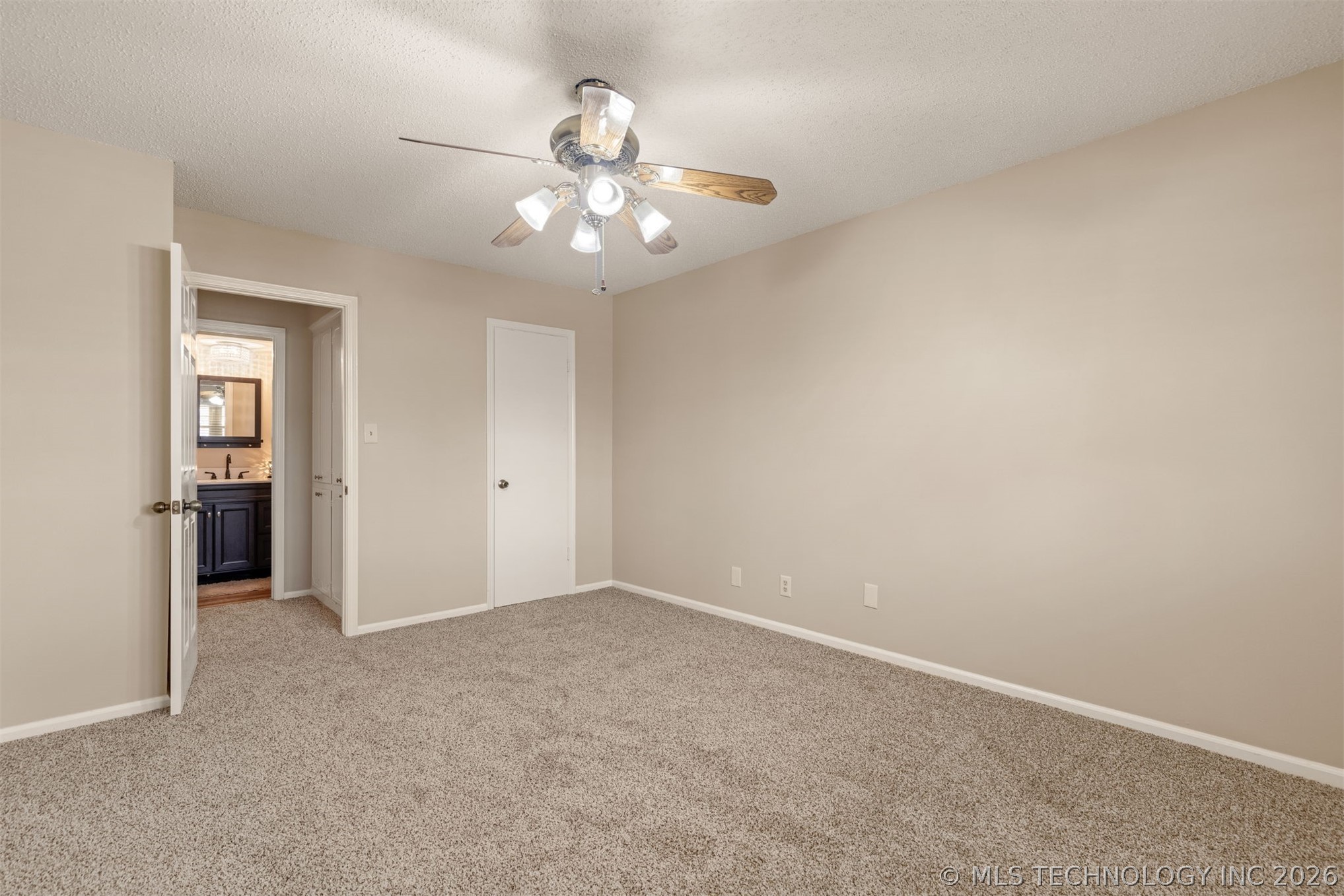 7203 E 67th Street Property Photo 36