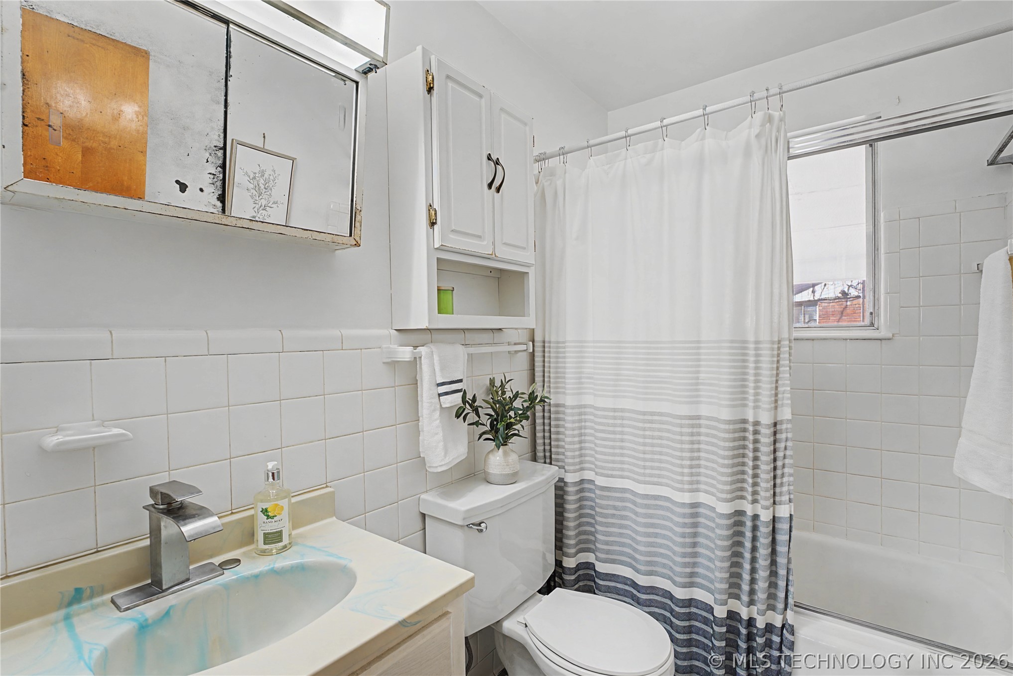 408 E E Street Property Photo 5
