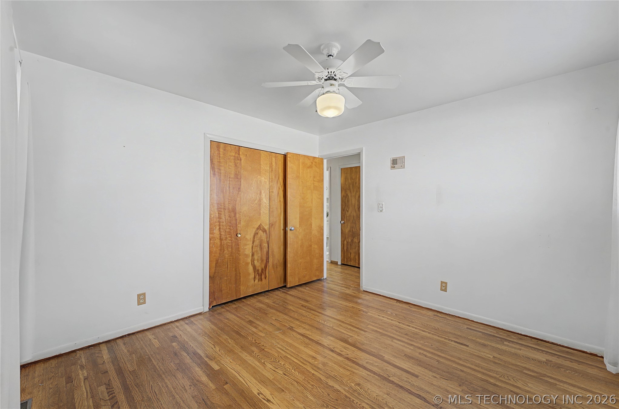 408 E E Street Property Photo 16