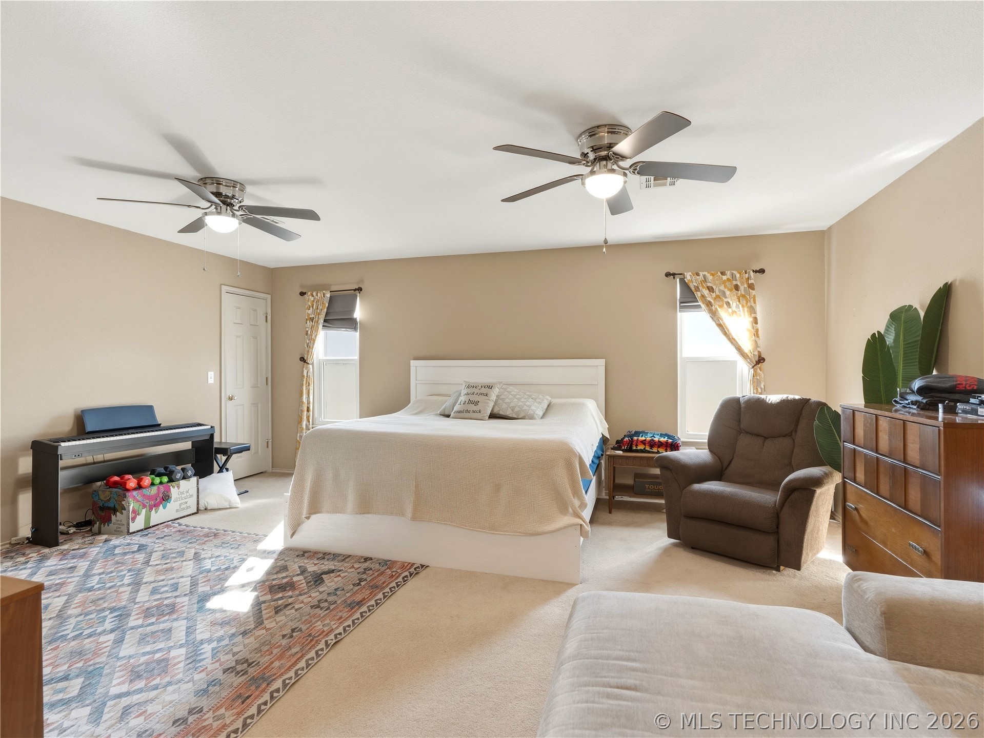 120 Oakwood Property Photo 20