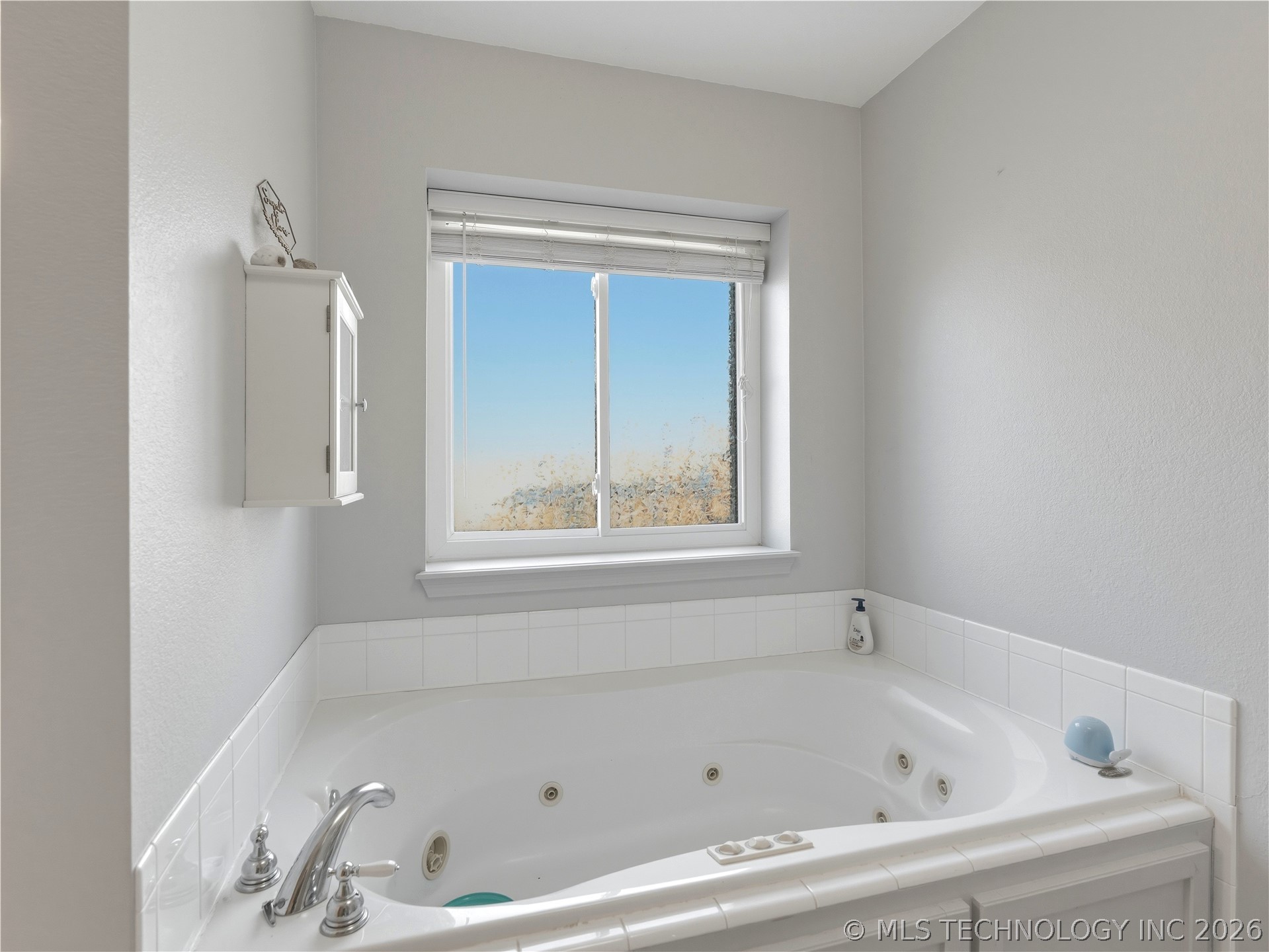 120 Oakwood Property Photo 23