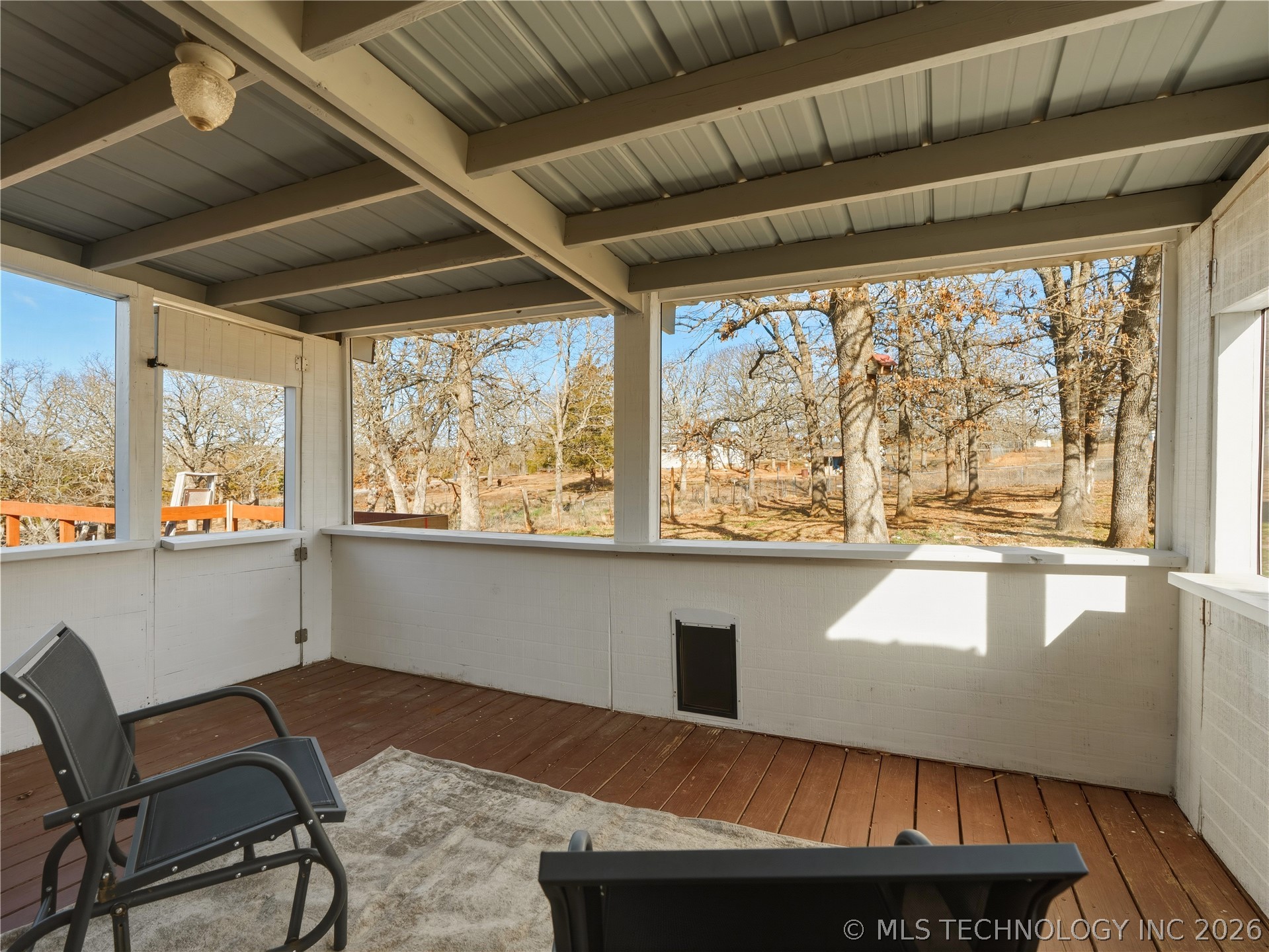 120 Oakwood Property Photo 42