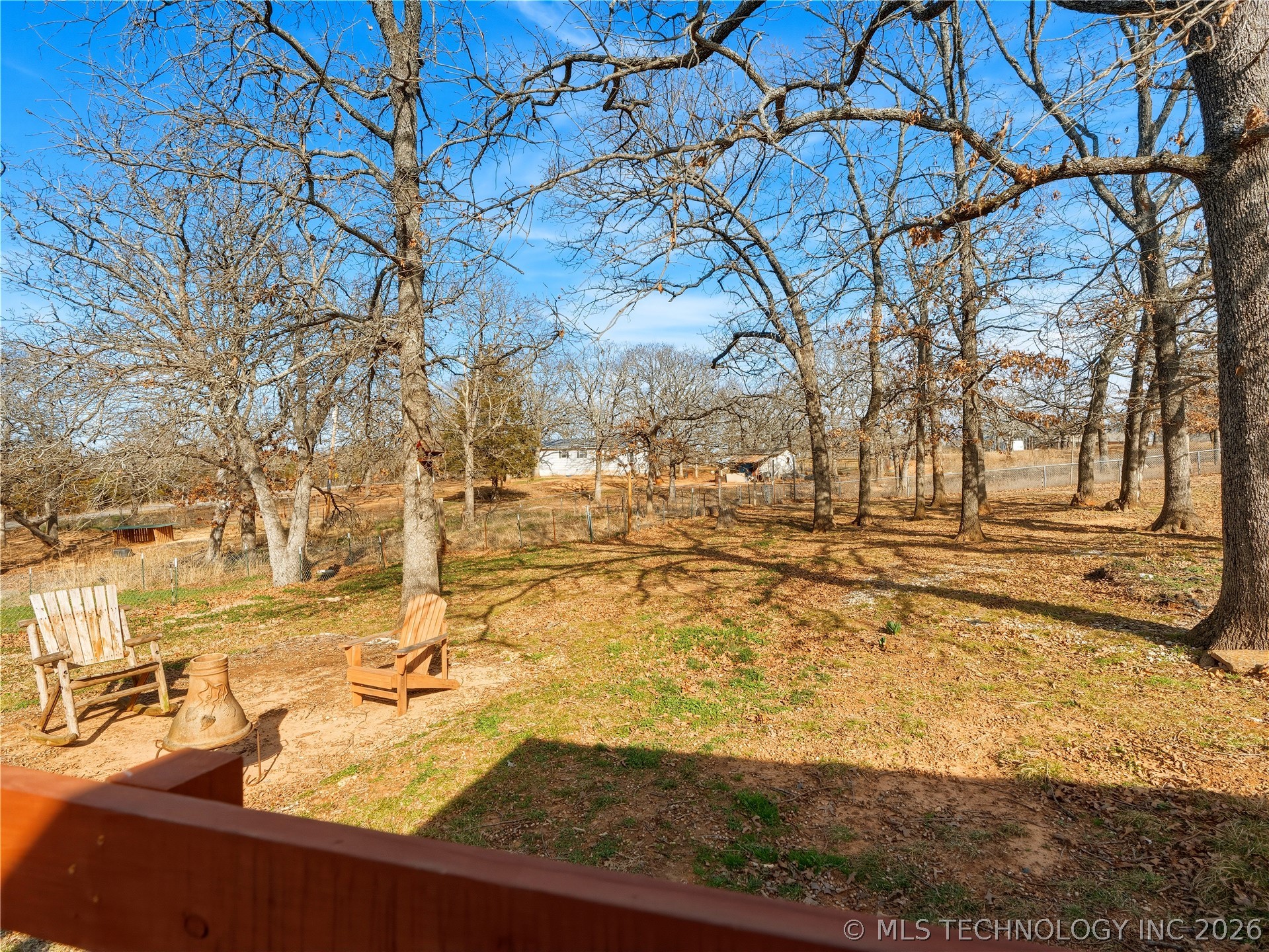 120 Oakwood Property Photo 46