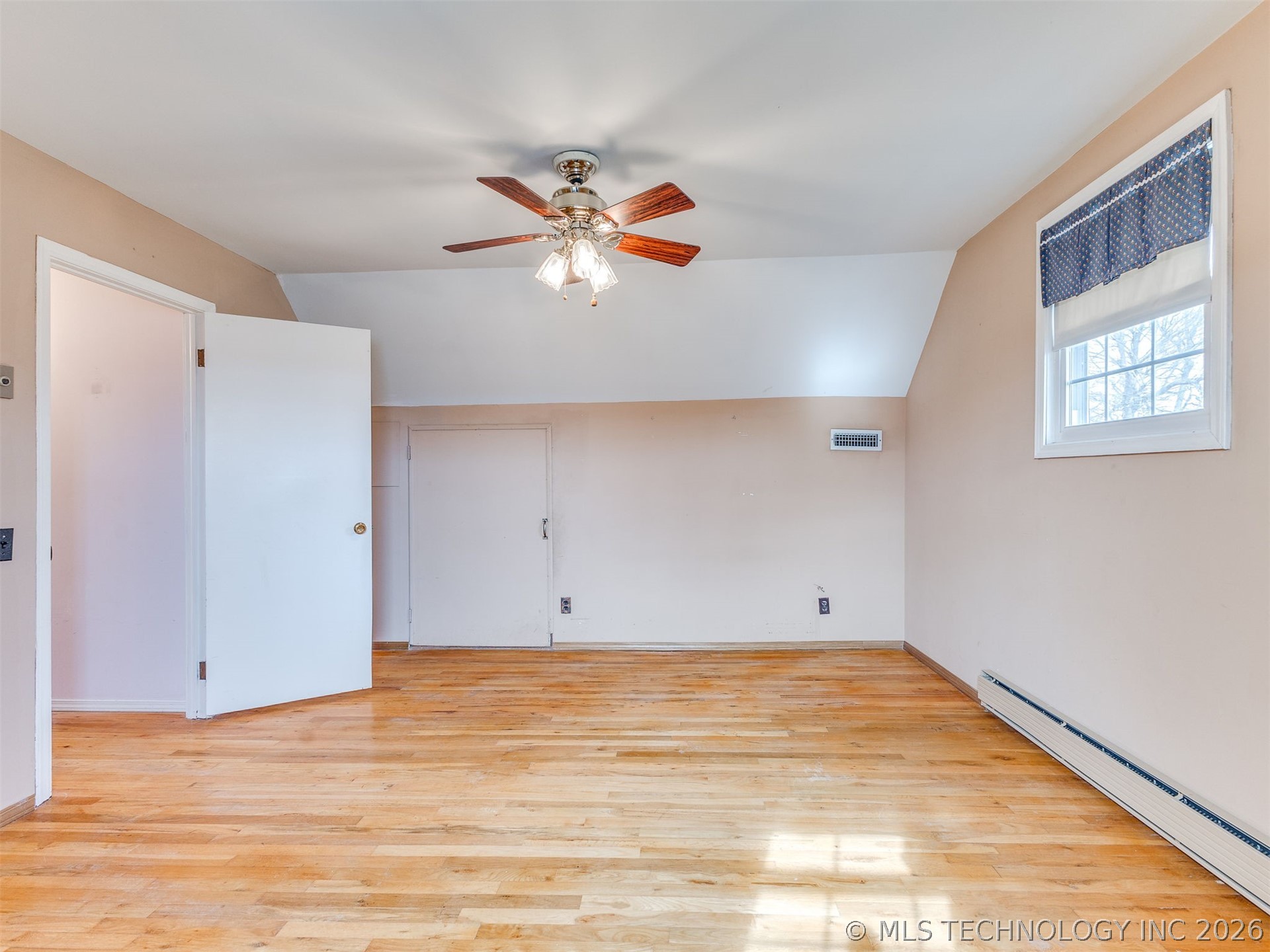 10616 N 20th West Avenue Property Photo 26