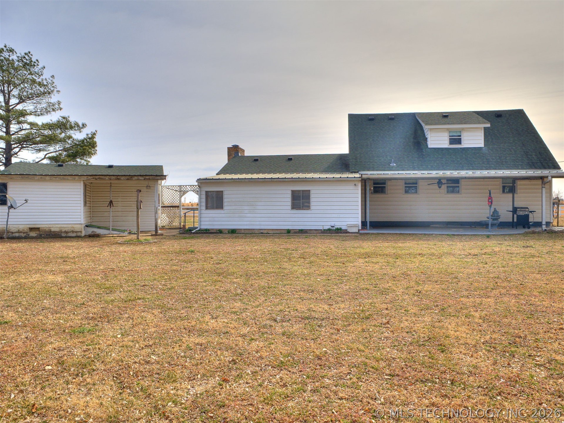 10616 N 20th West Avenue Property Photo 44