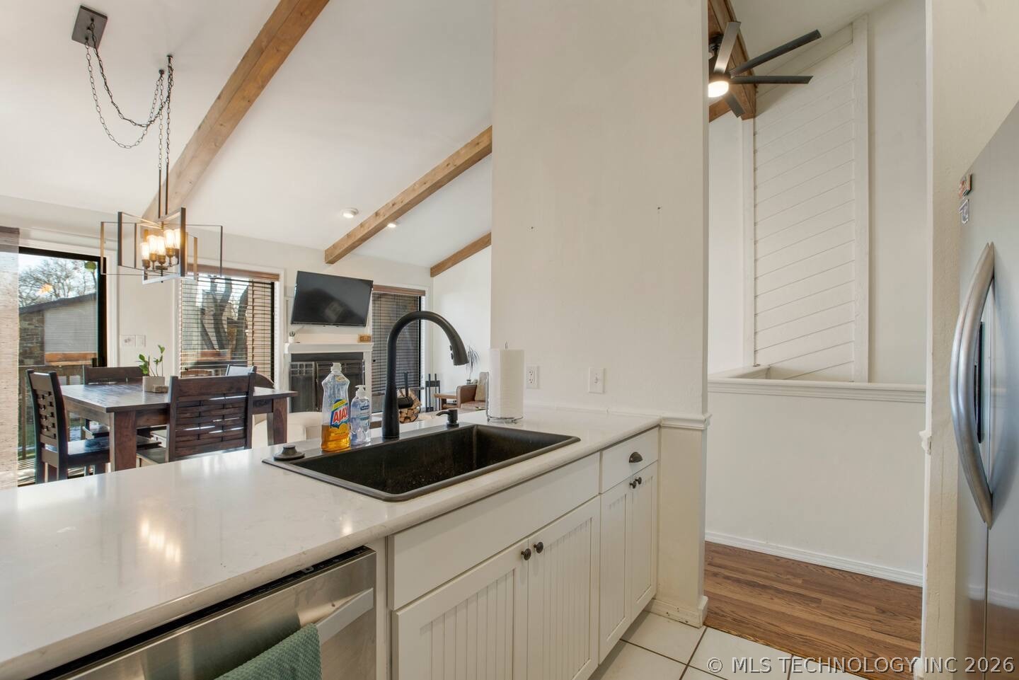 3704 S Madison Avenue Property Photo 12