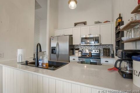 3704 S Madison Avenue Property Photo 13