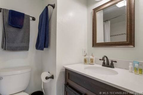 3704 S Madison Avenue Property Photo 23