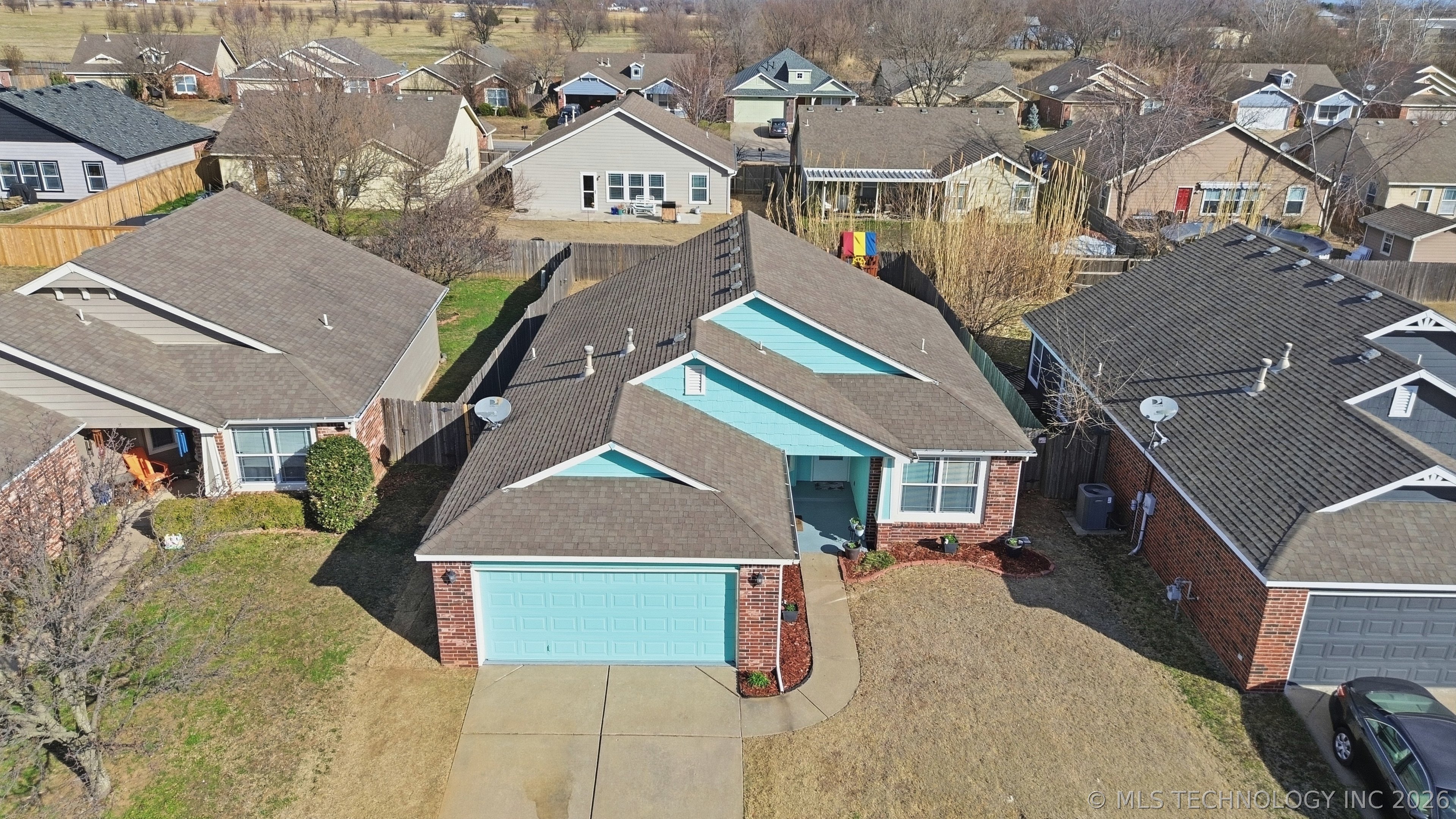 14305 E 112th Place N Property Photo 4