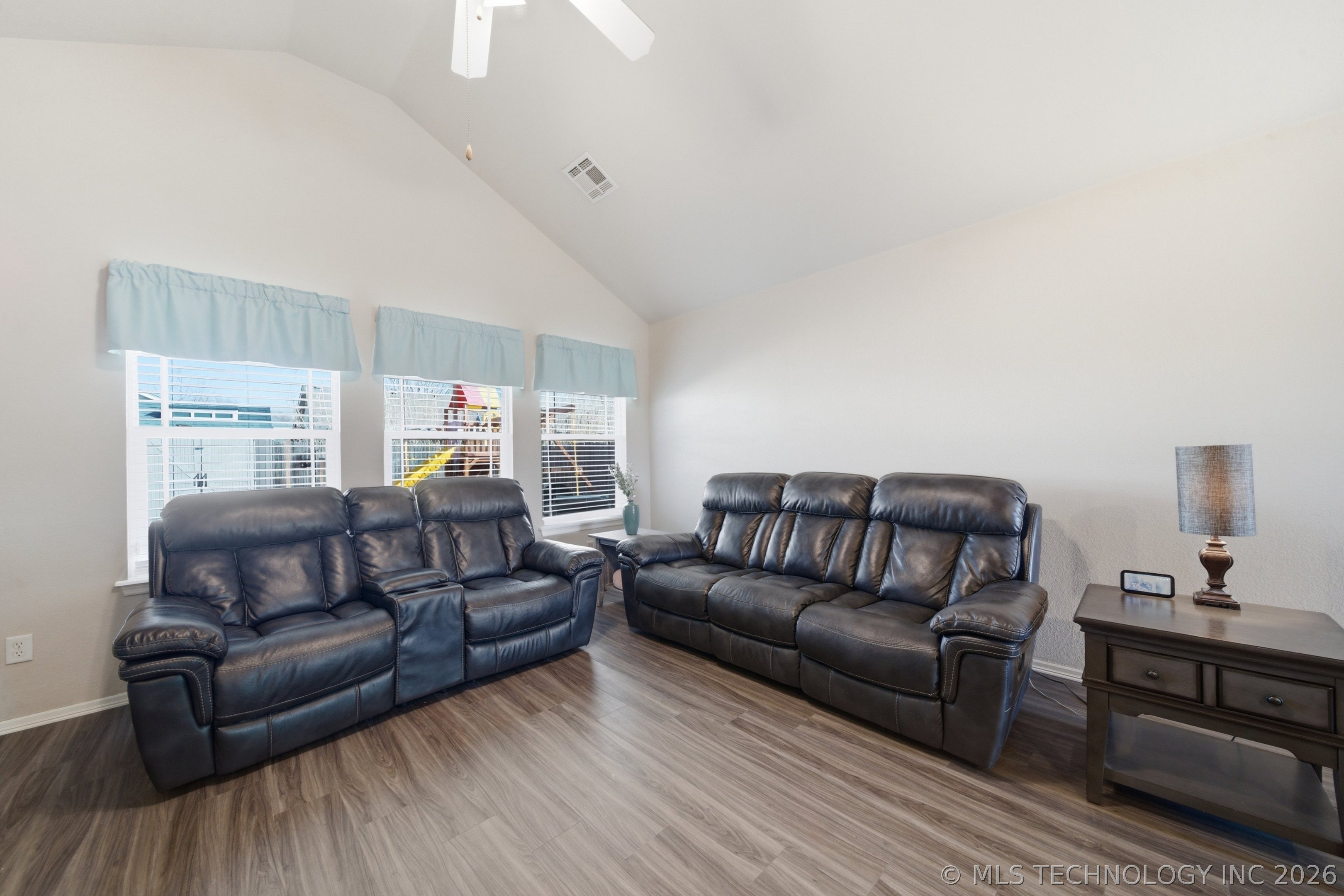 14305 E 112th Place N Property Photo 11
