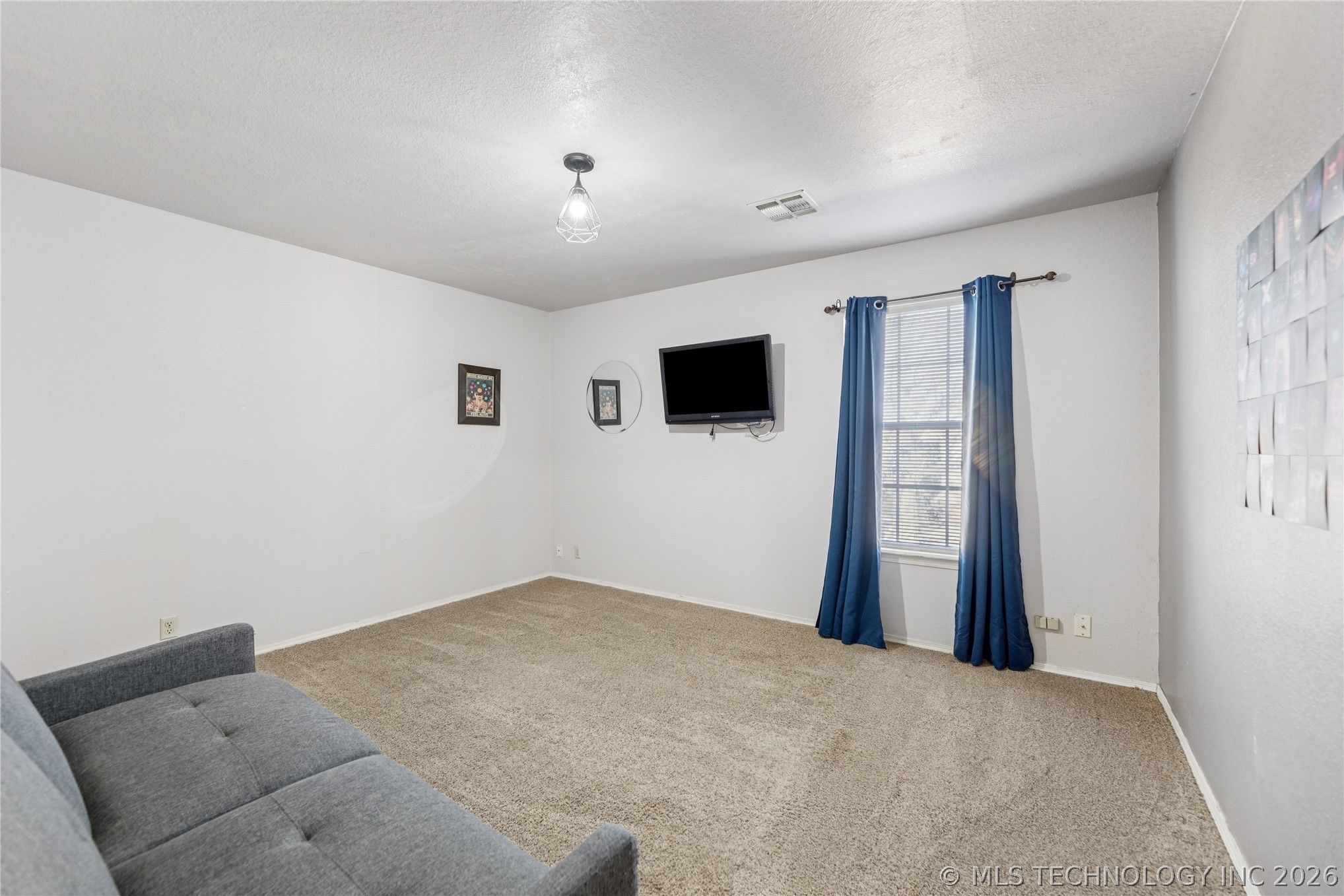 1204 N Willow Avenue Property Photo 15
