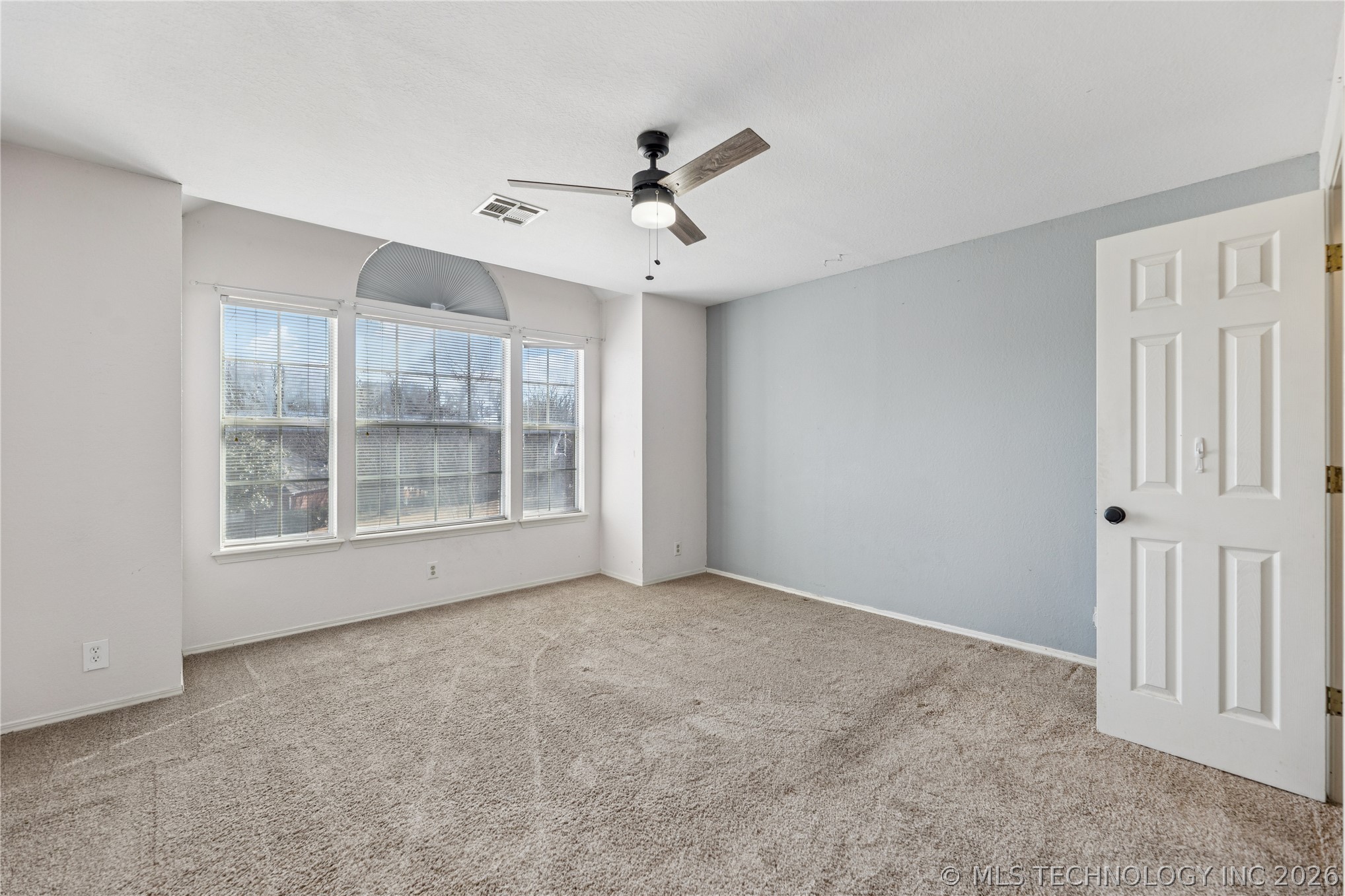 1204 N Willow Avenue Property Photo 21