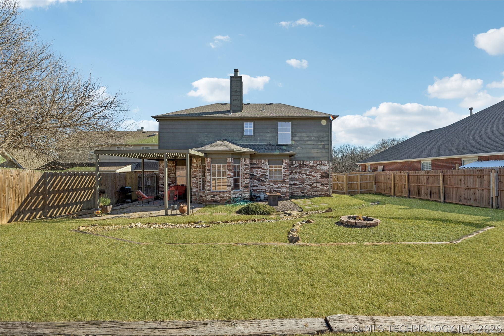 1204 N Willow Avenue Property Photo 25