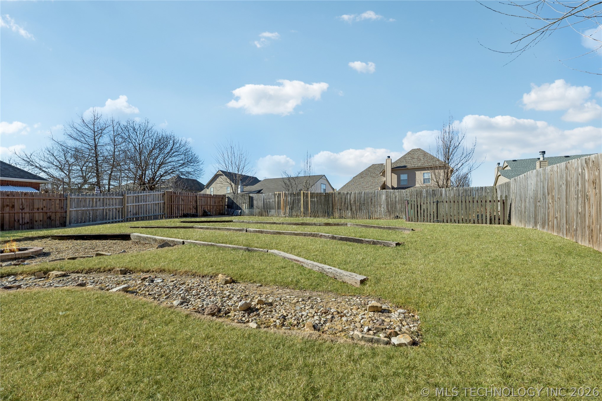 1204 N Willow Avenue Property Photo 27