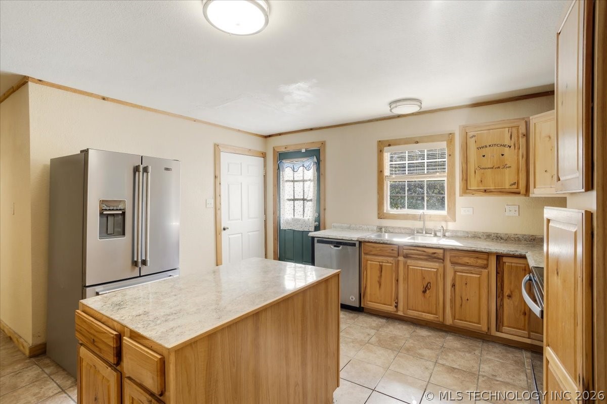 136 Pine Street Property Photo 12