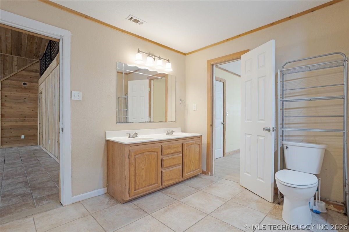 136 Pine Street Property Photo 20