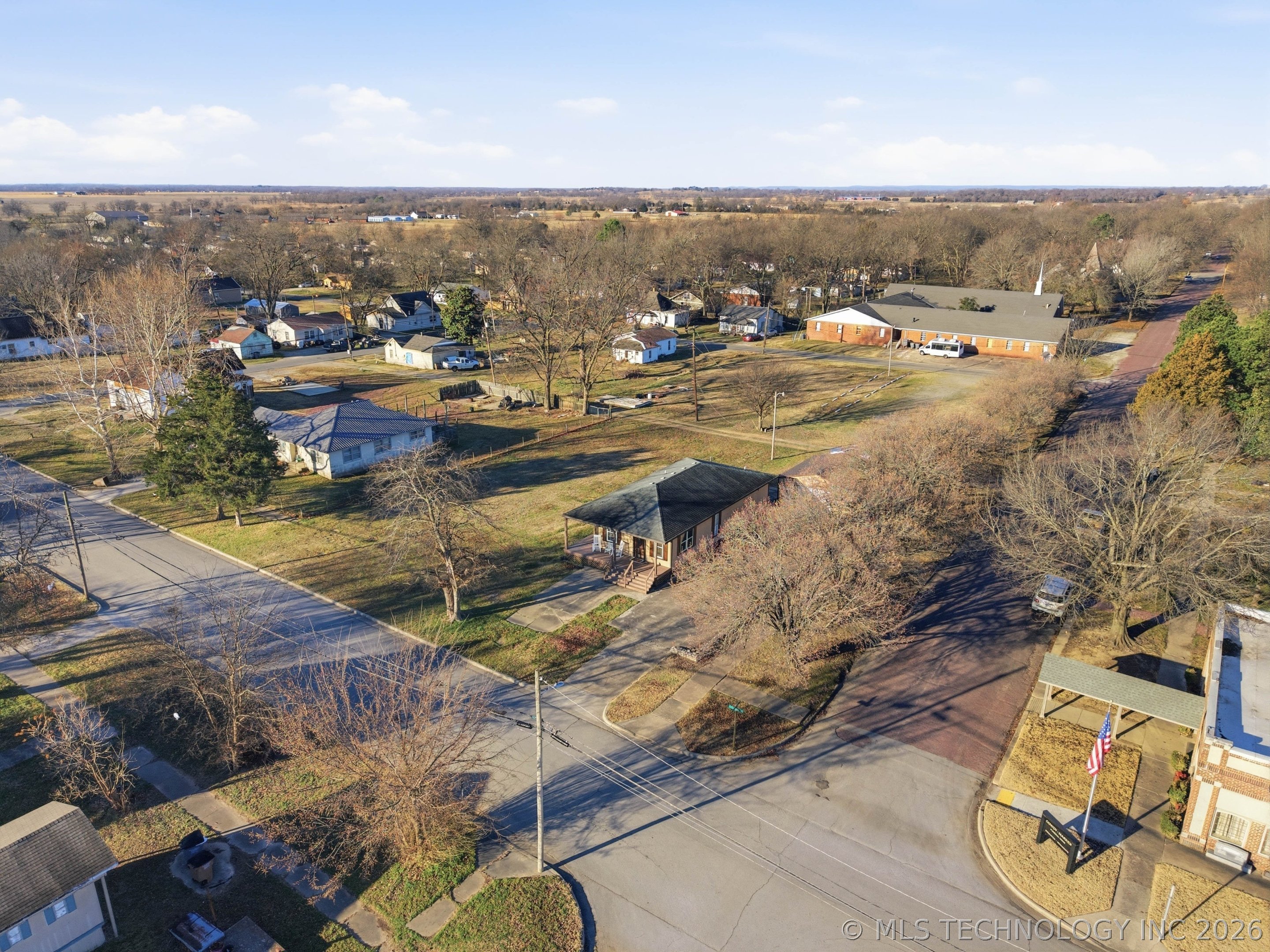201 S Choctaw Avenue Property Photo 2
