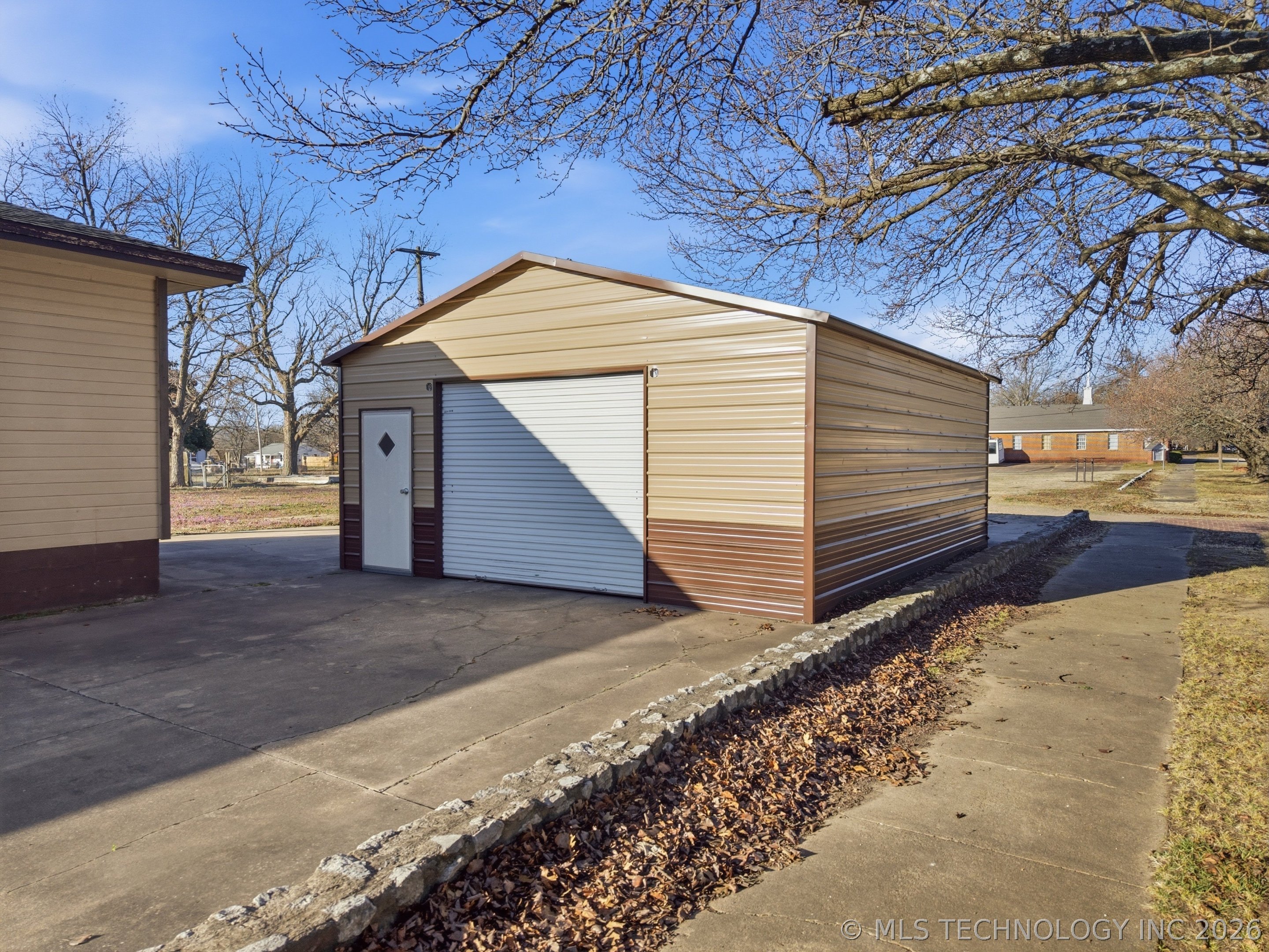 201 S Choctaw Avenue Property Photo 32
