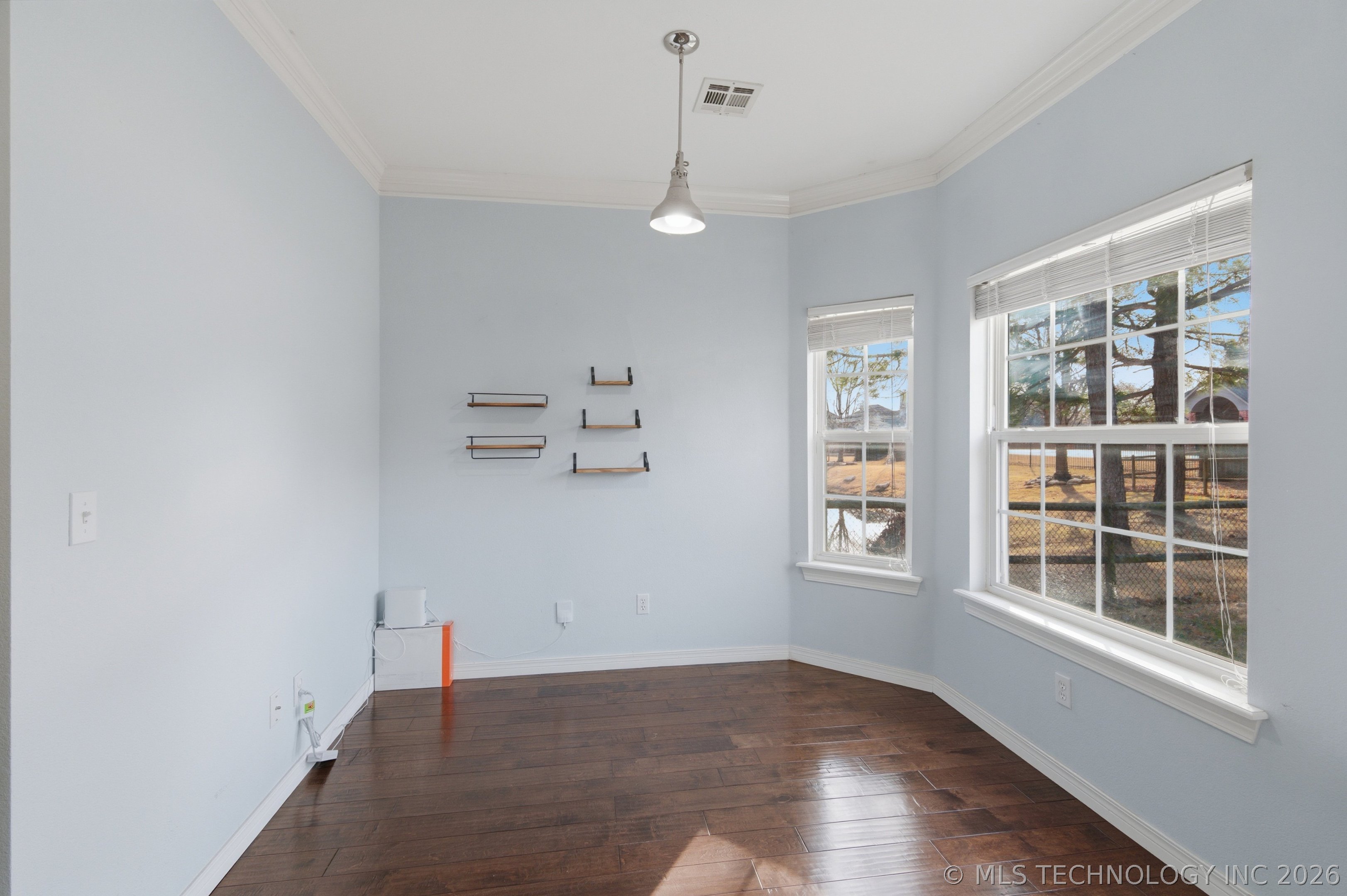 11112 S 3rd Street Property Photo 17