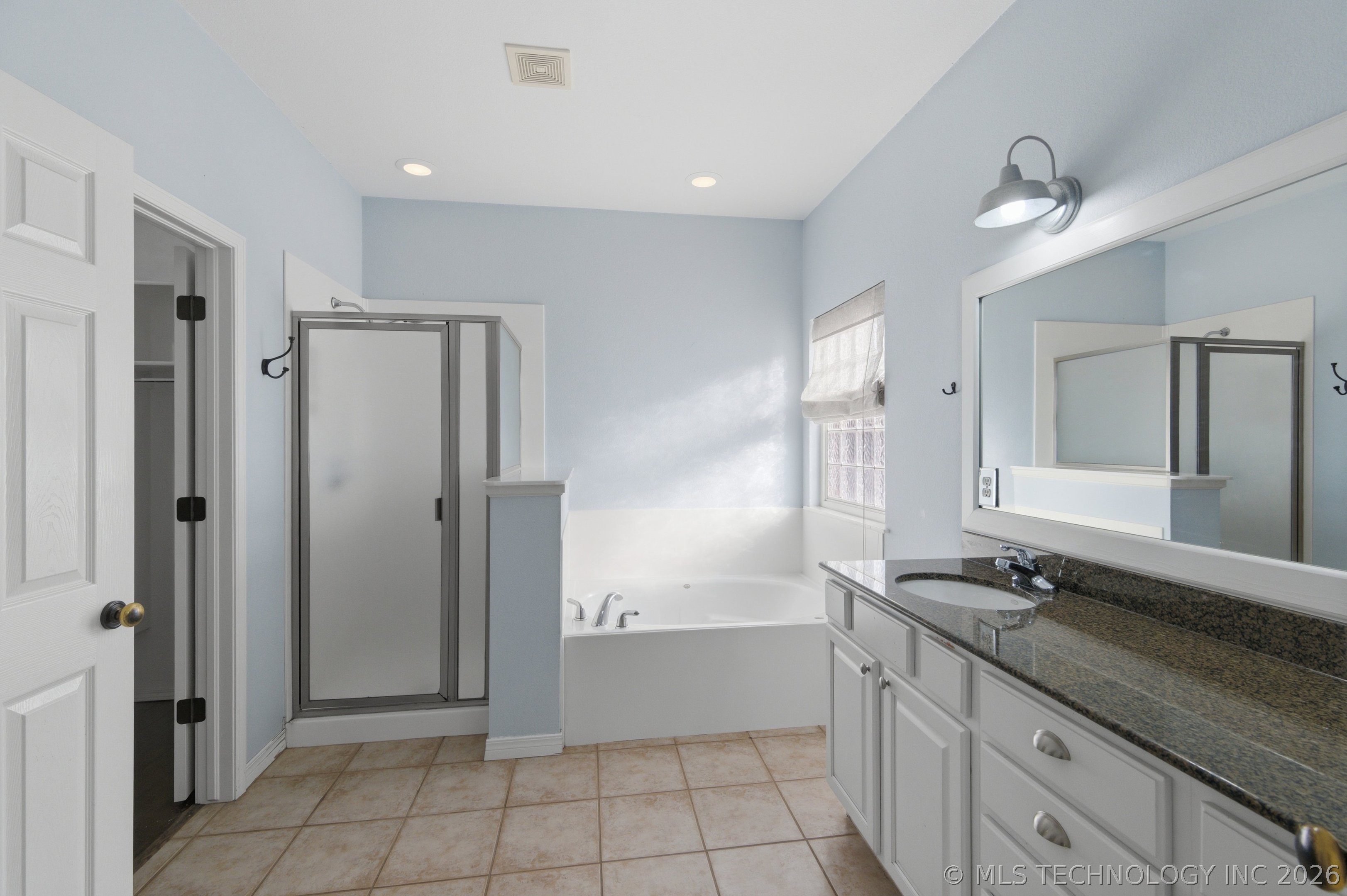 11112 S 3rd Street Property Photo 19