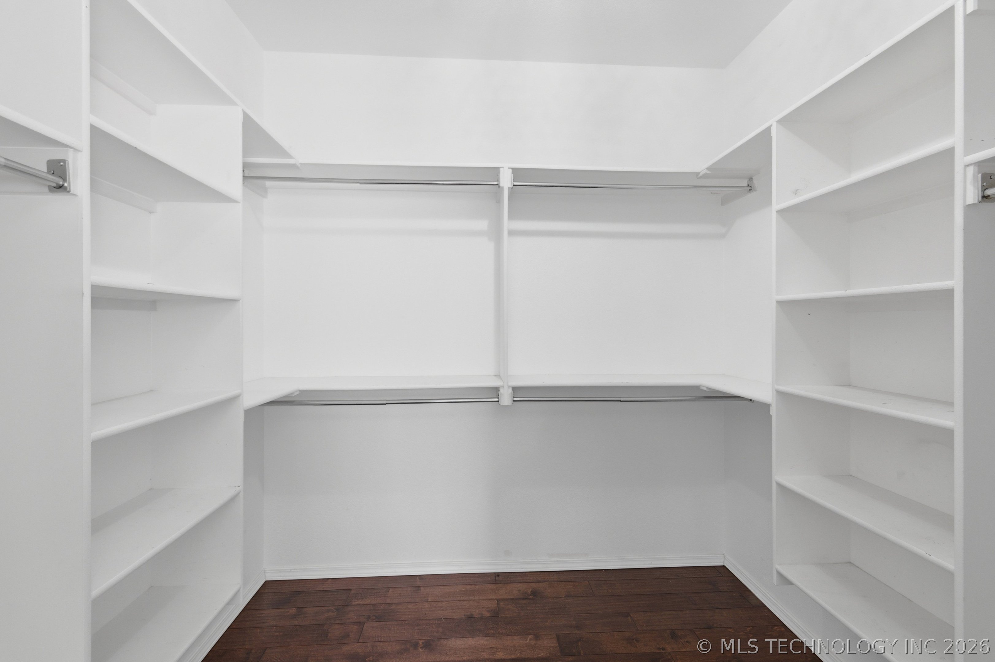 11112 S 3rd Street Property Photo 20