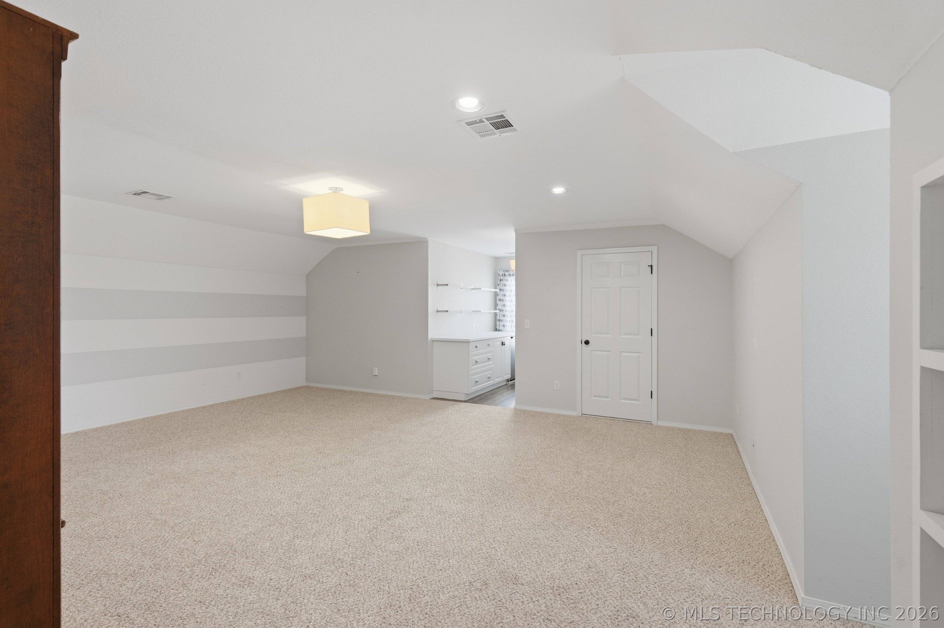 11112 S 3rd Street Property Photo 29