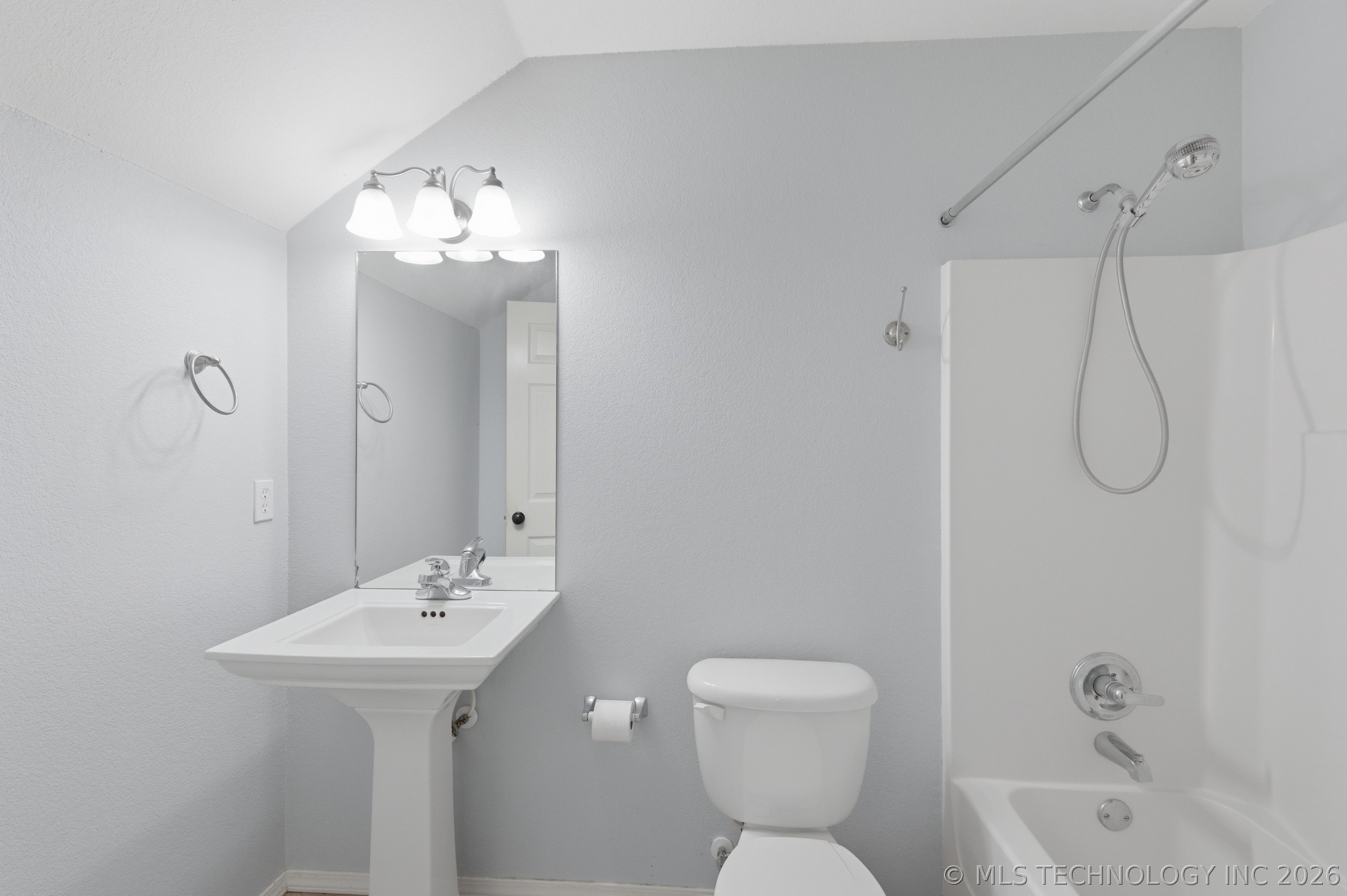 11112 S 3rd Street Property Photo 33