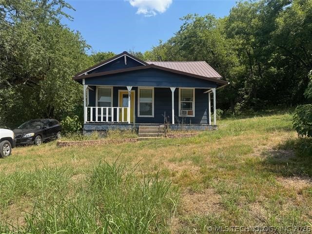 345 E Cumberland Avenue Property Photo 1