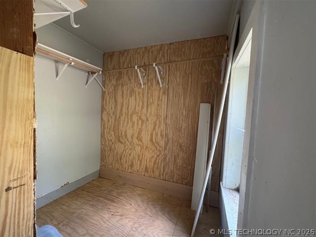 345 E Cumberland Avenue Property Photo 6