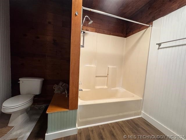 345 E Cumberland Avenue Property Photo 7