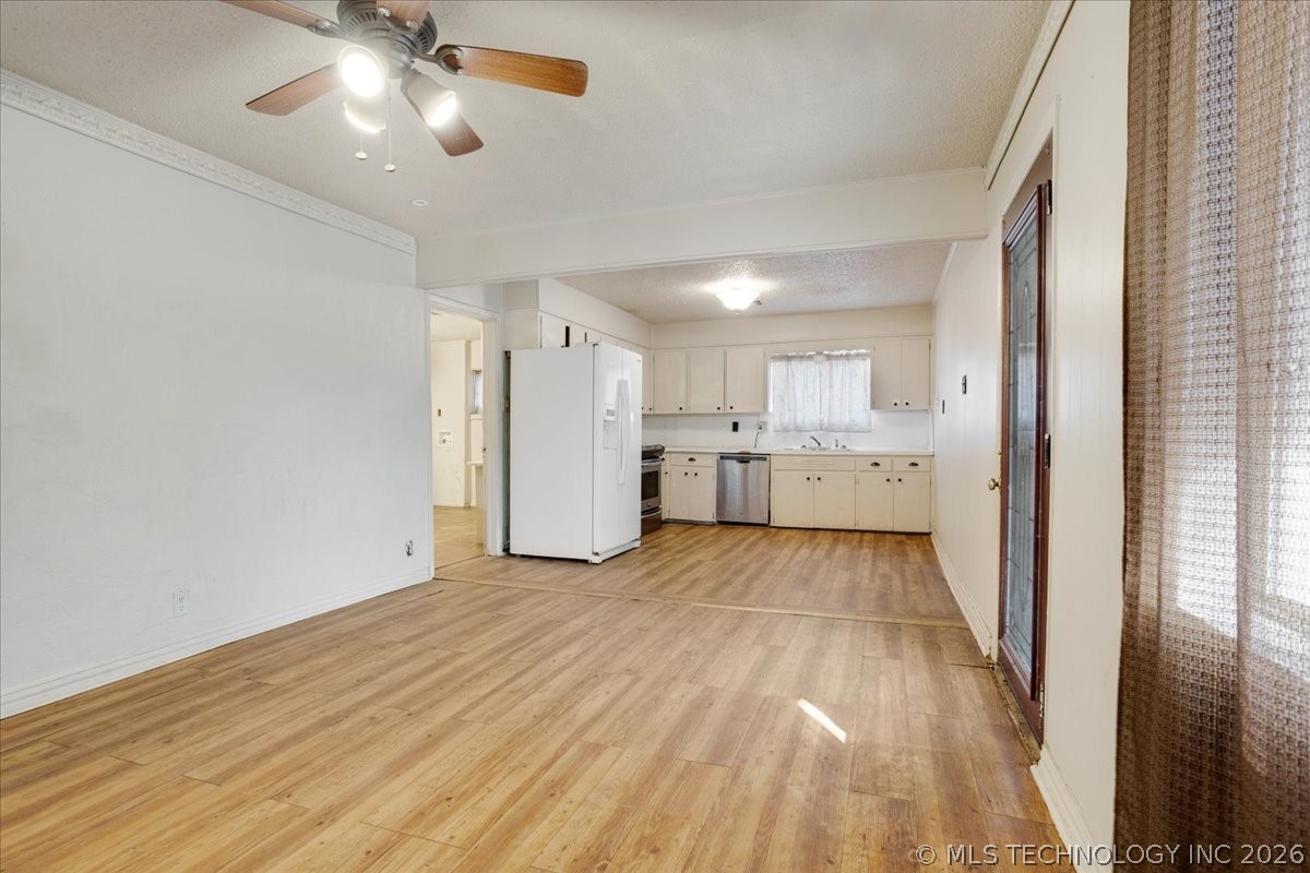 115 Main Street Property Photo 14