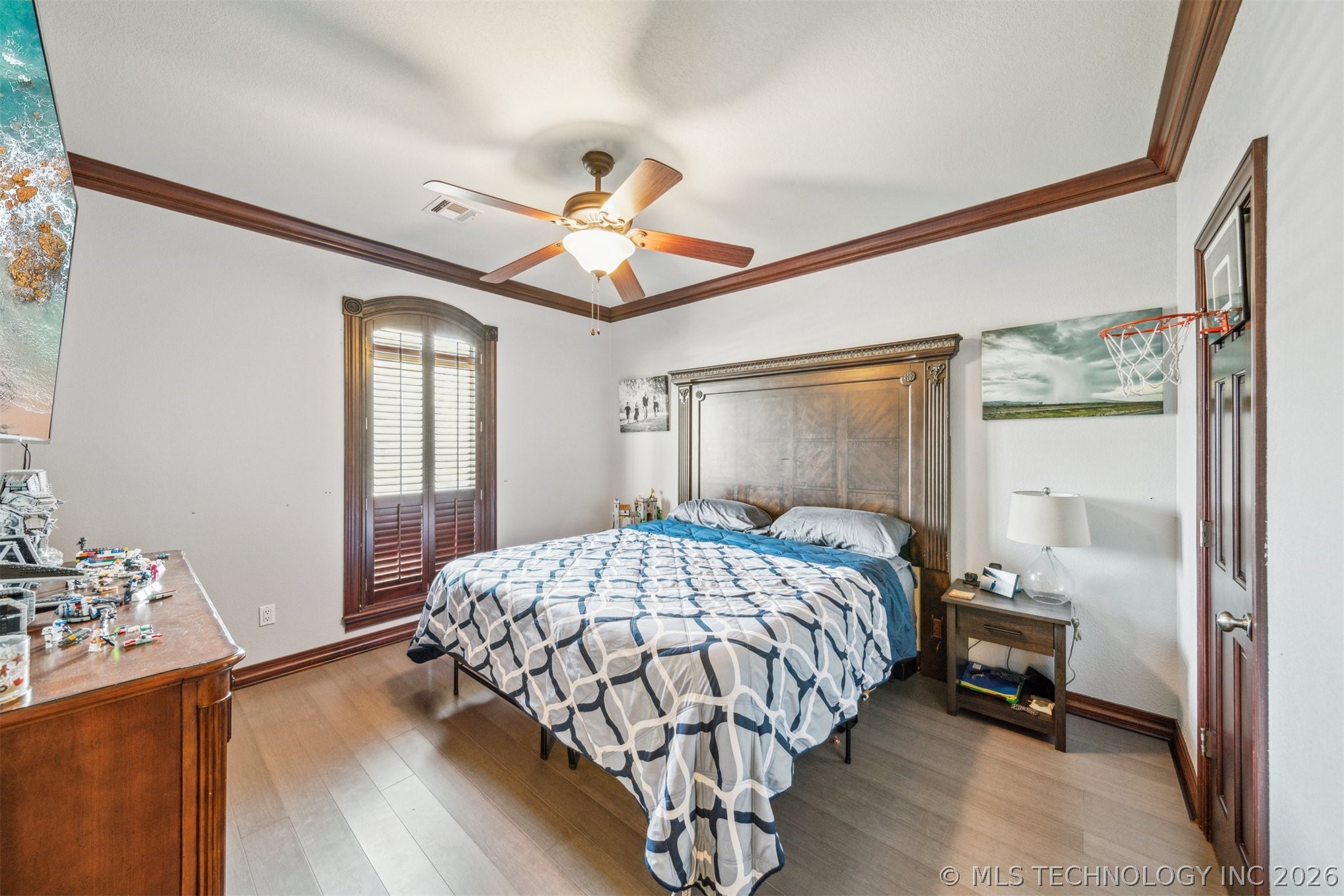 1215 Lyndsey Lane Property Photo 11