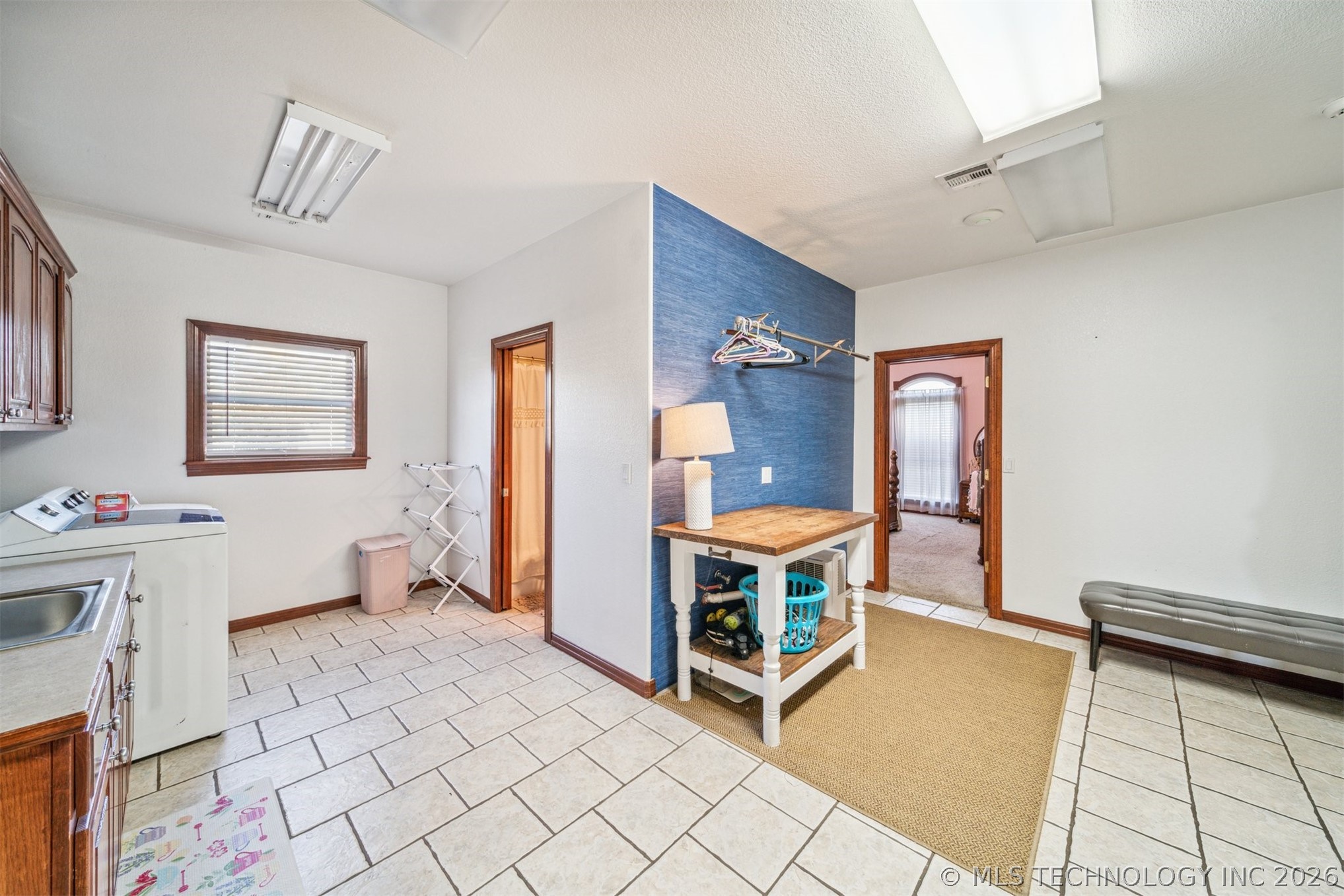 1215 Lyndsey Lane Property Photo 37