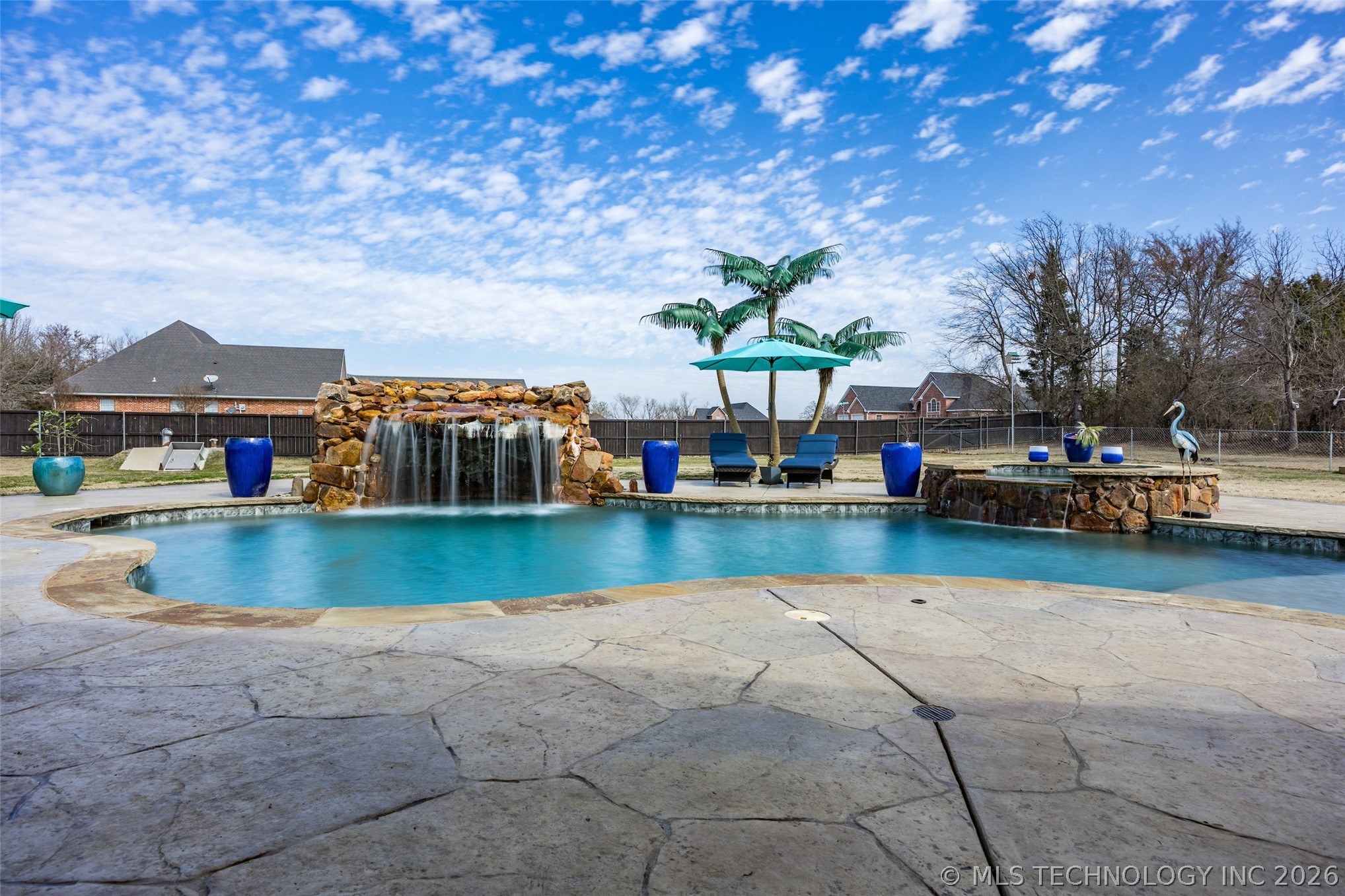 82 Gapwedge Drive Property Photo 2