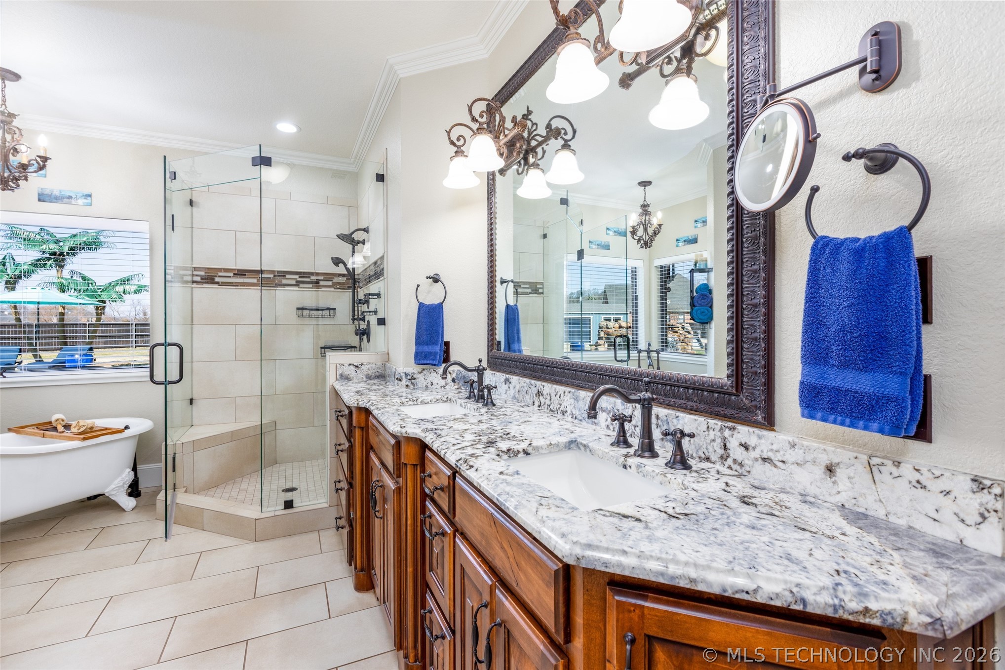 82 Gapwedge Drive Property Photo 9