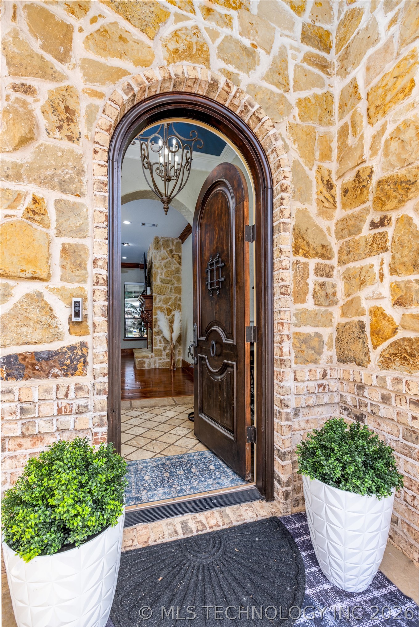 82 Gapwedge Drive Property Photo 13