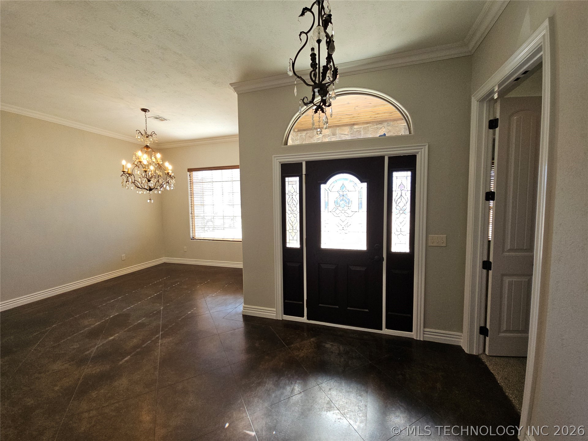 1003 Sunnybrook Property Photo 2