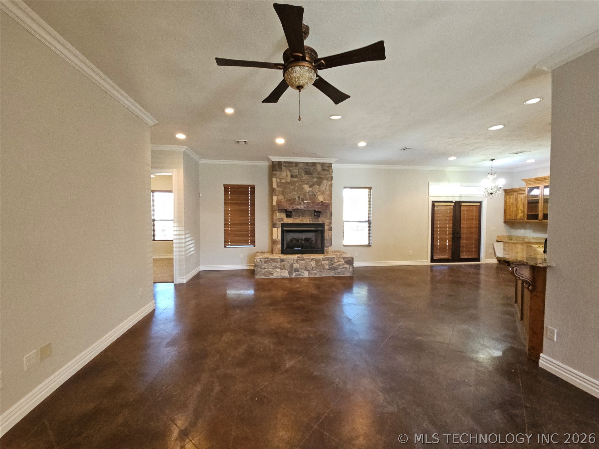 1003 Sunnybrook Property Photo 7