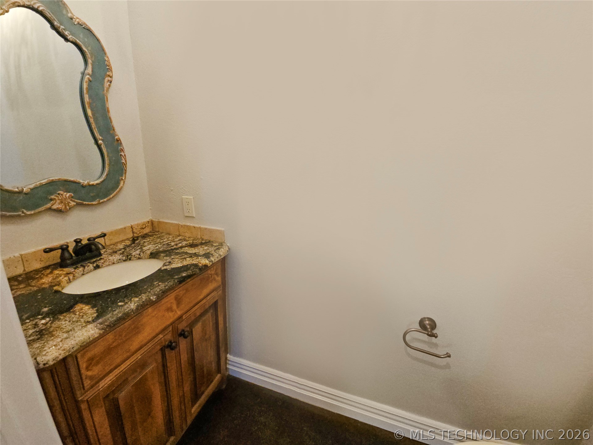1003 Sunnybrook Property Photo 18