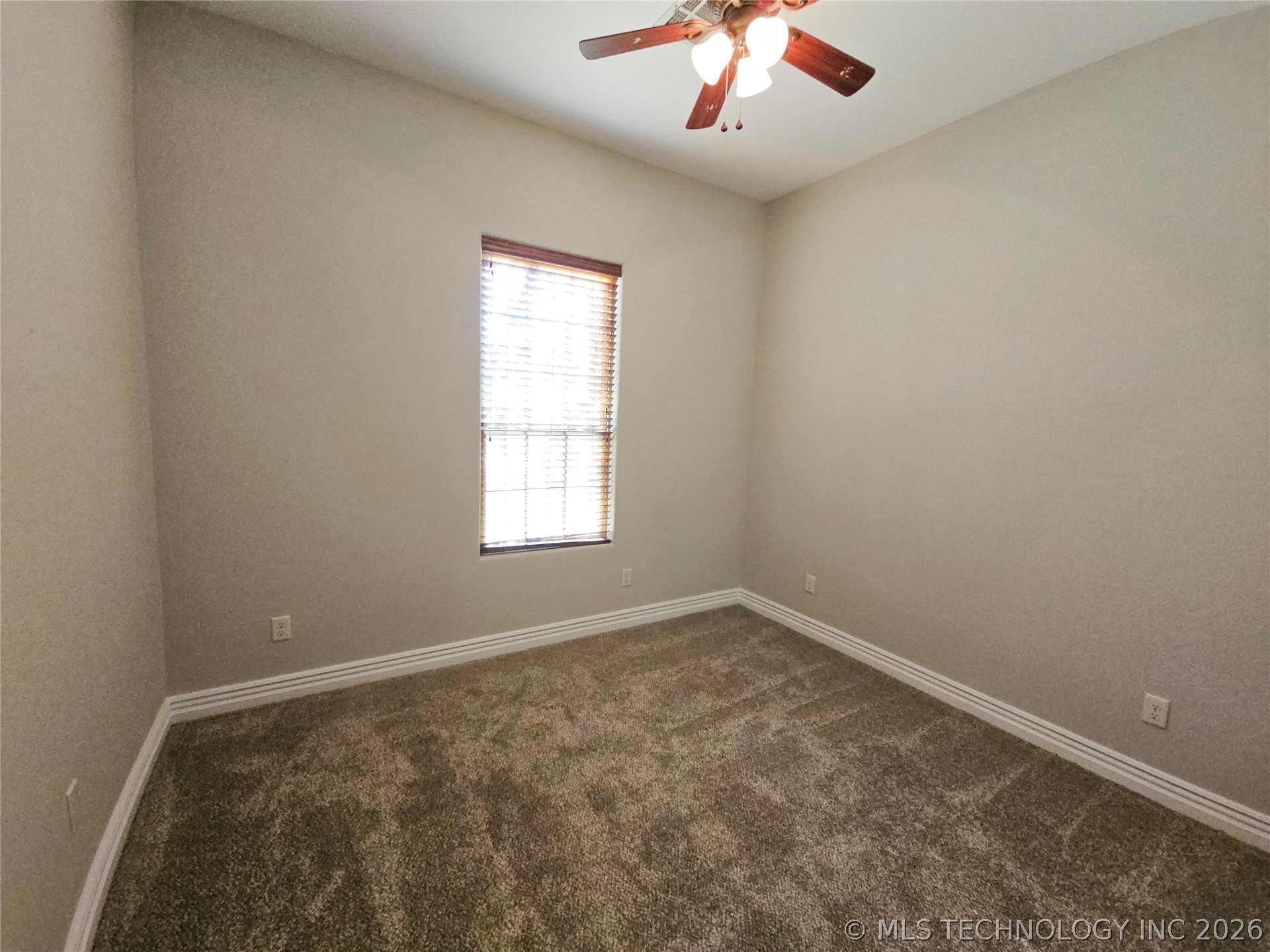1003 Sunnybrook Property Photo 27