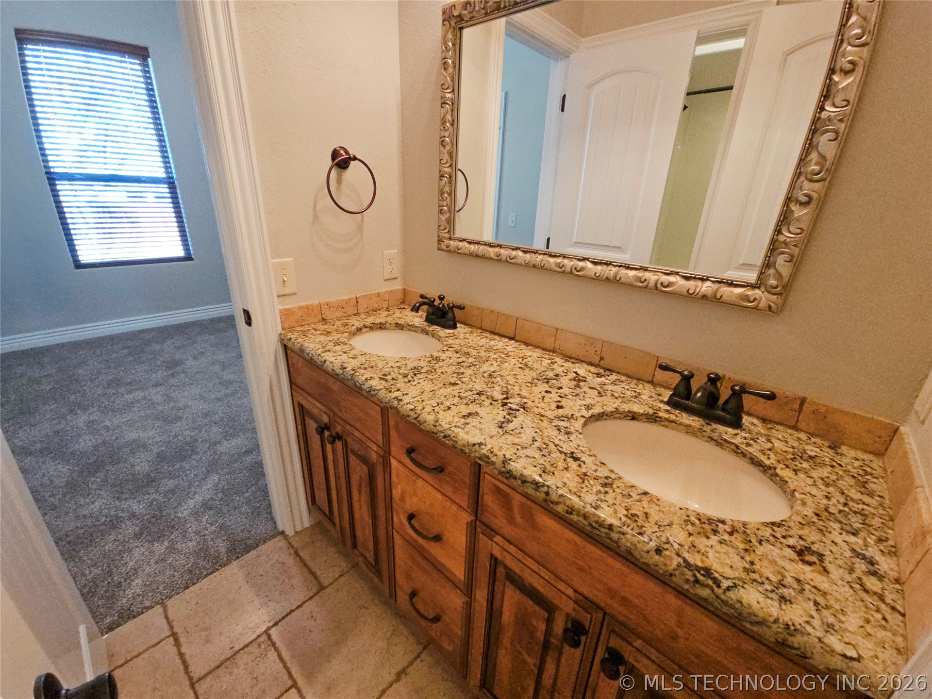 1003 Sunnybrook Property Photo 32