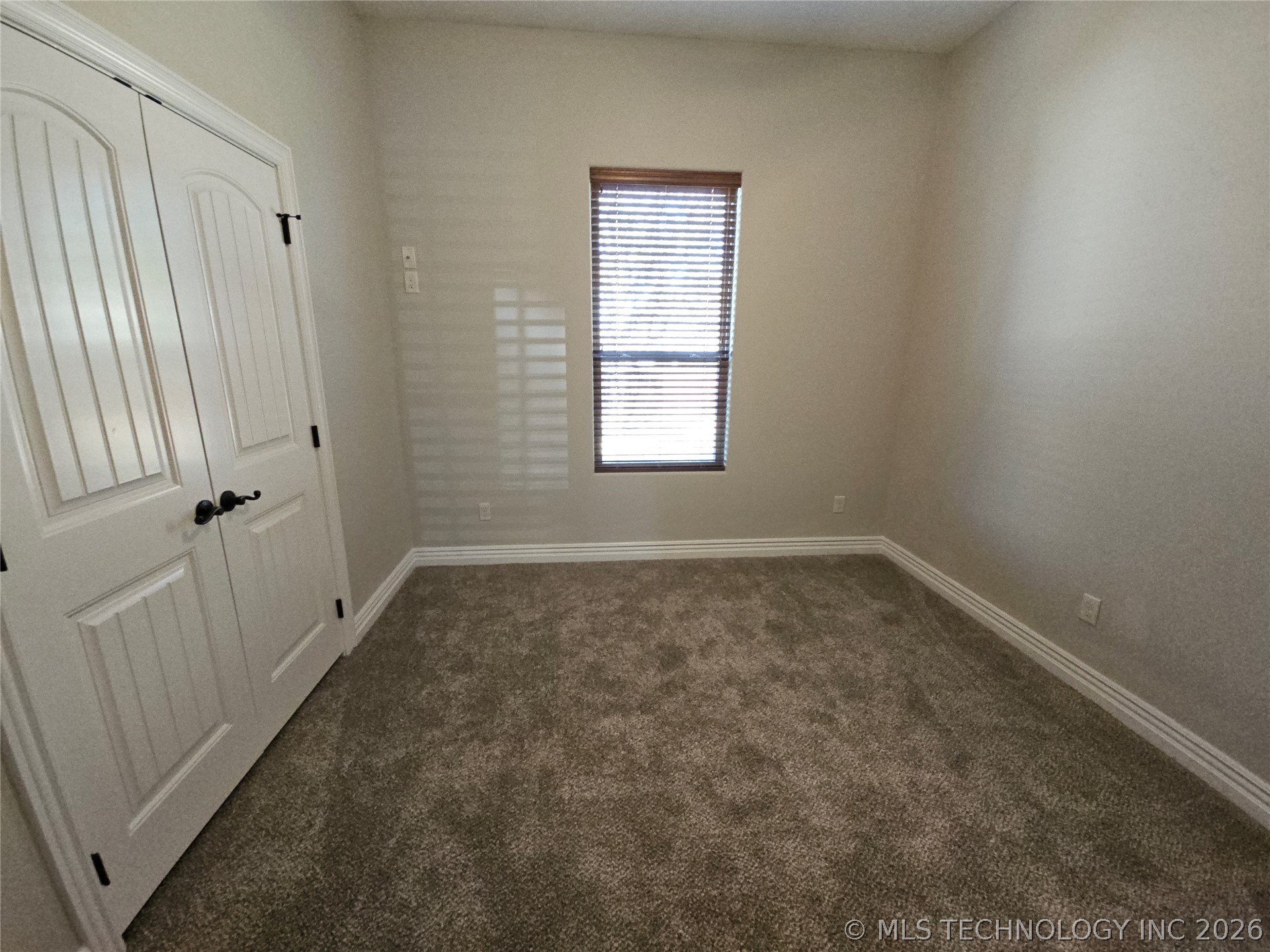 1003 Sunnybrook Property Photo 34