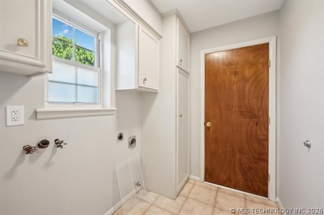 7912 E 53rd Street Property Photo 14