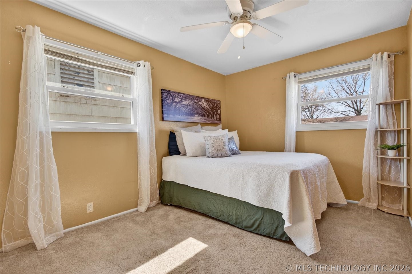 320 Se Greystone Avenue Property Photo 16