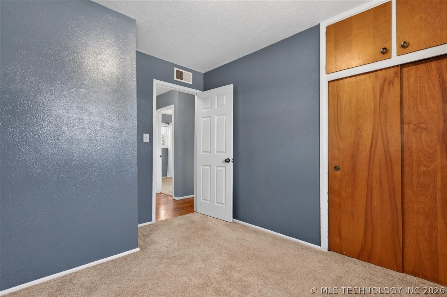 320 Se Greystone Avenue Property Photo 20
