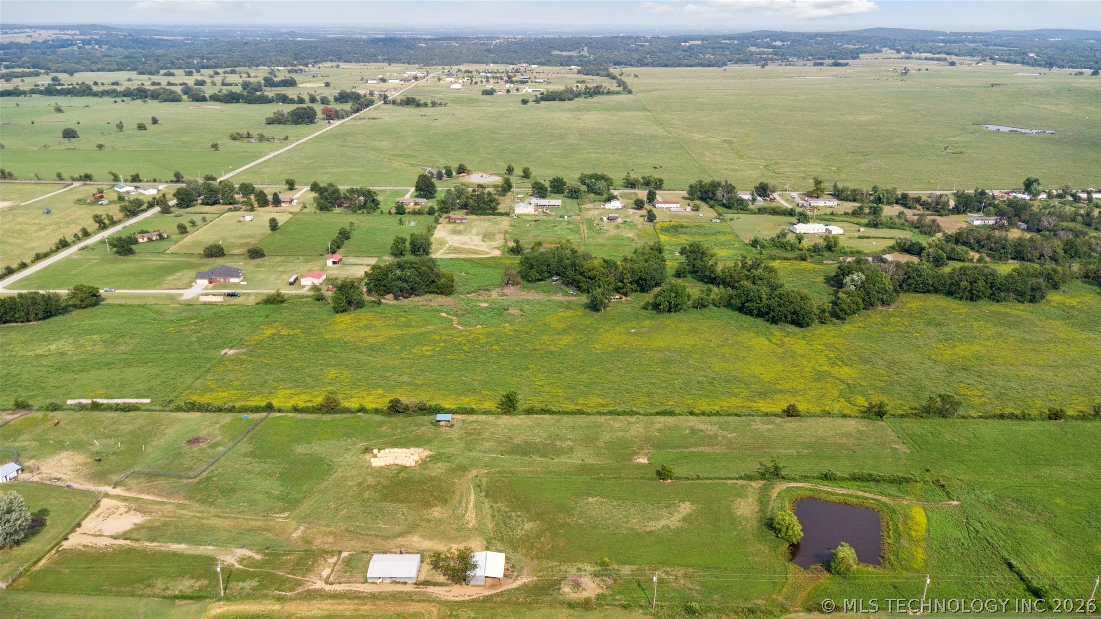 25 E 470 Road Property Photo 3
