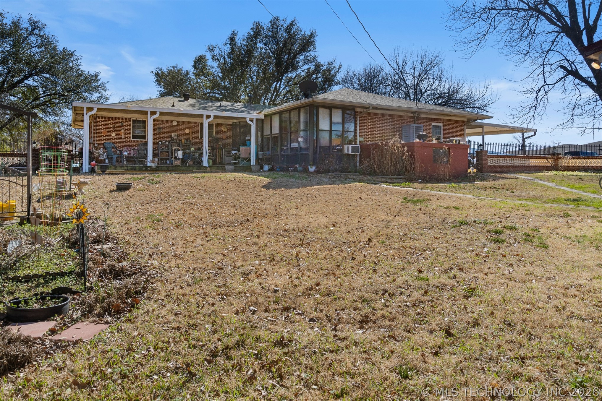 1248 Waco Property Photo 35