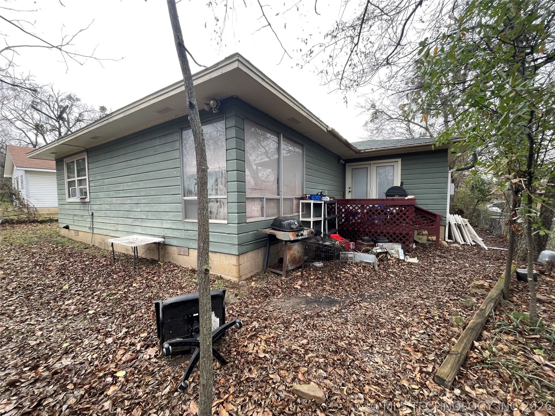 346 W 8th Street Property Photo 4