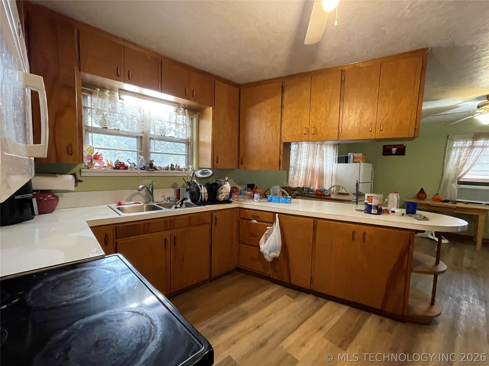 346 W 8th Street Property Photo 6