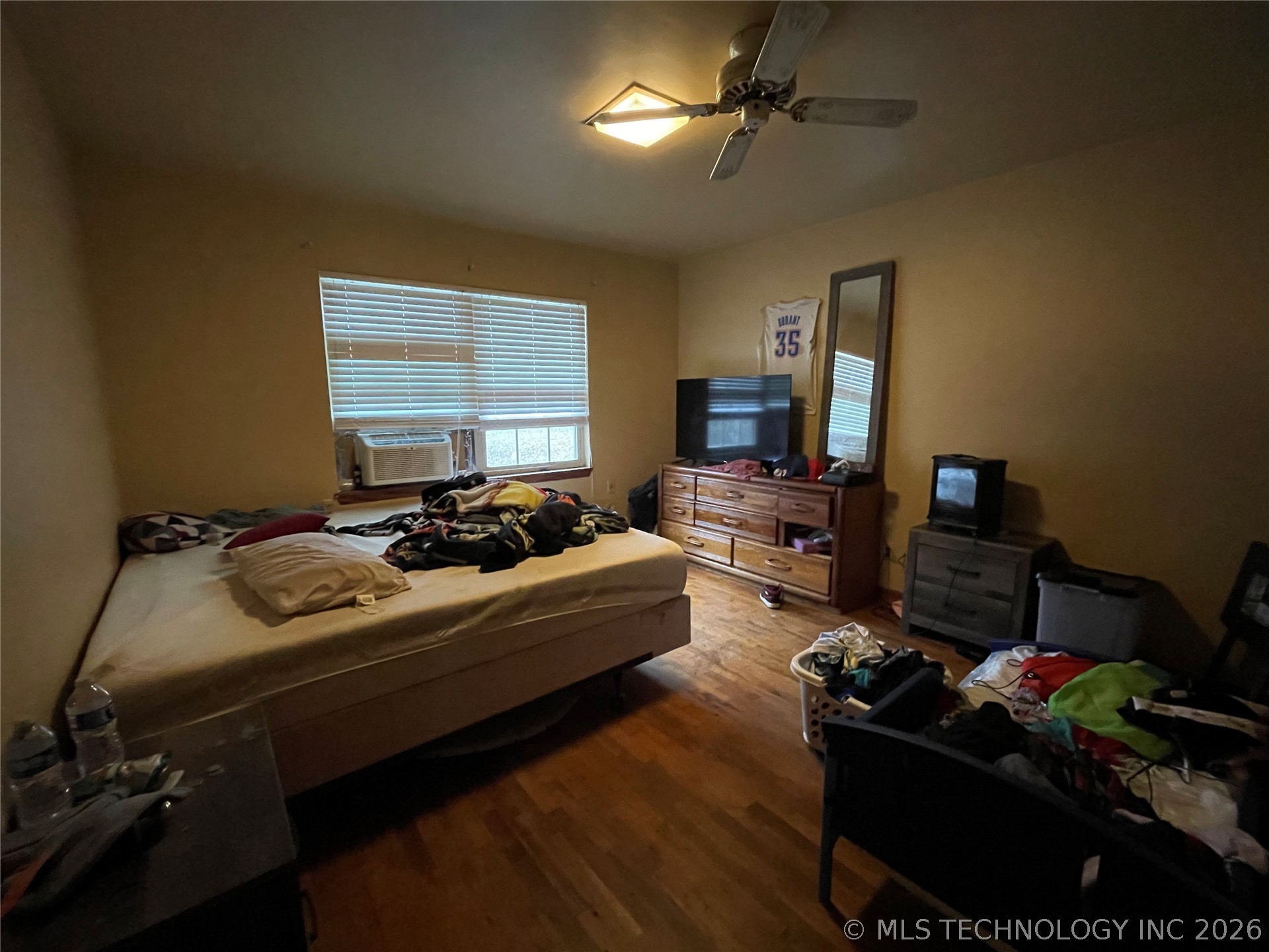 346 W 8th Street Property Photo 13